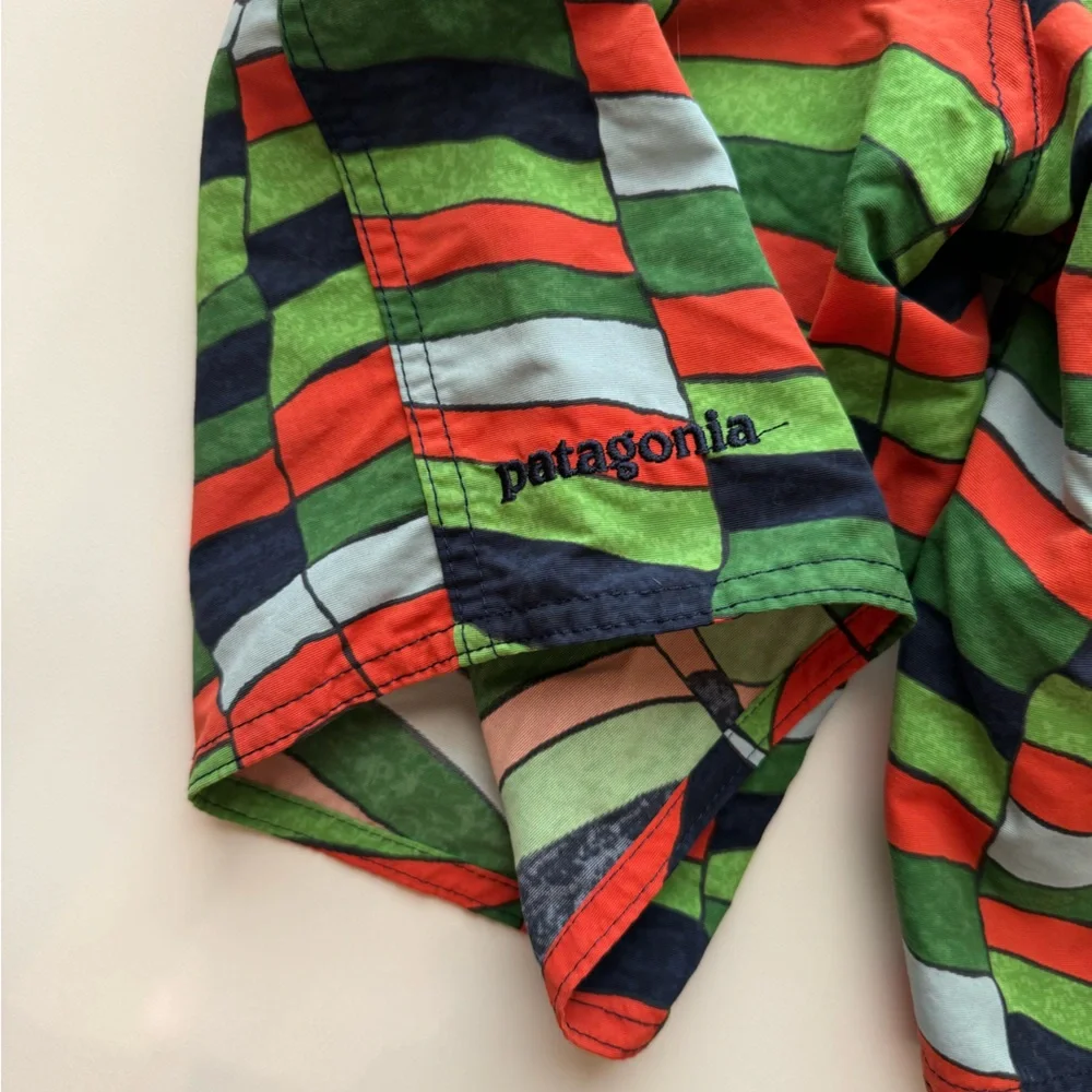Patagonia Wavefarer Board Swim Surf Patterned Shorts Boys 8